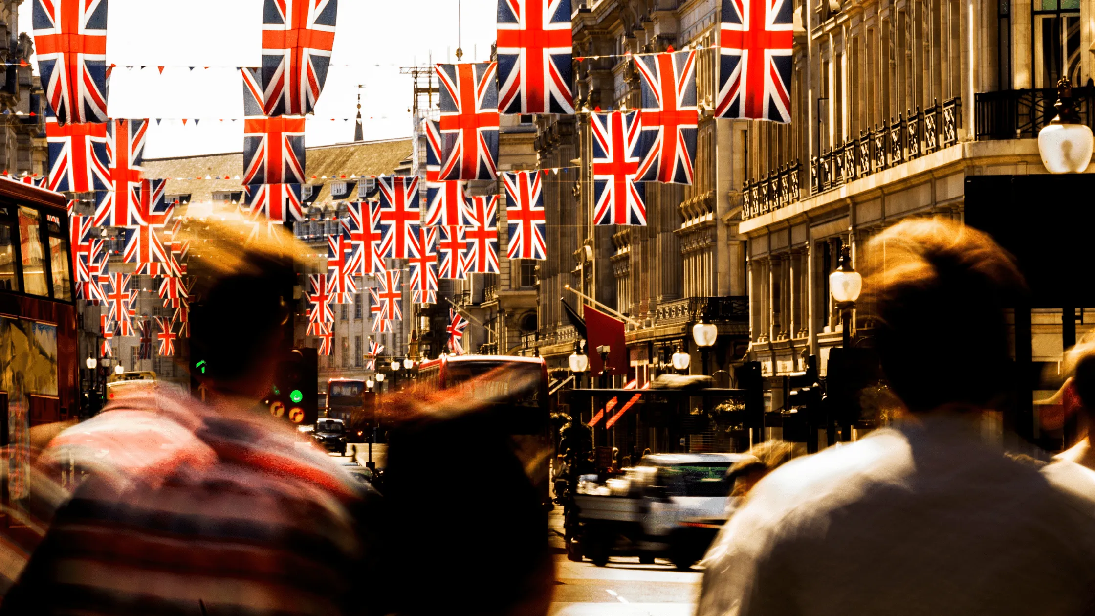 international-students-british-etiquette