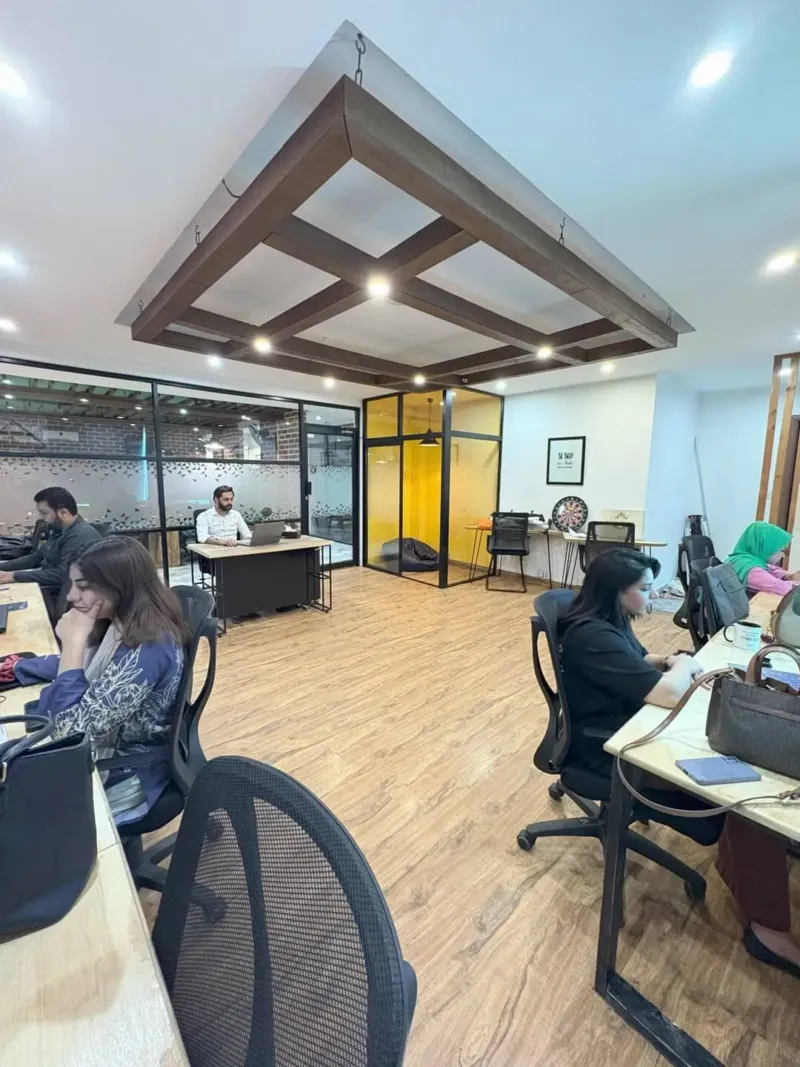 Educational Consultant Lahore