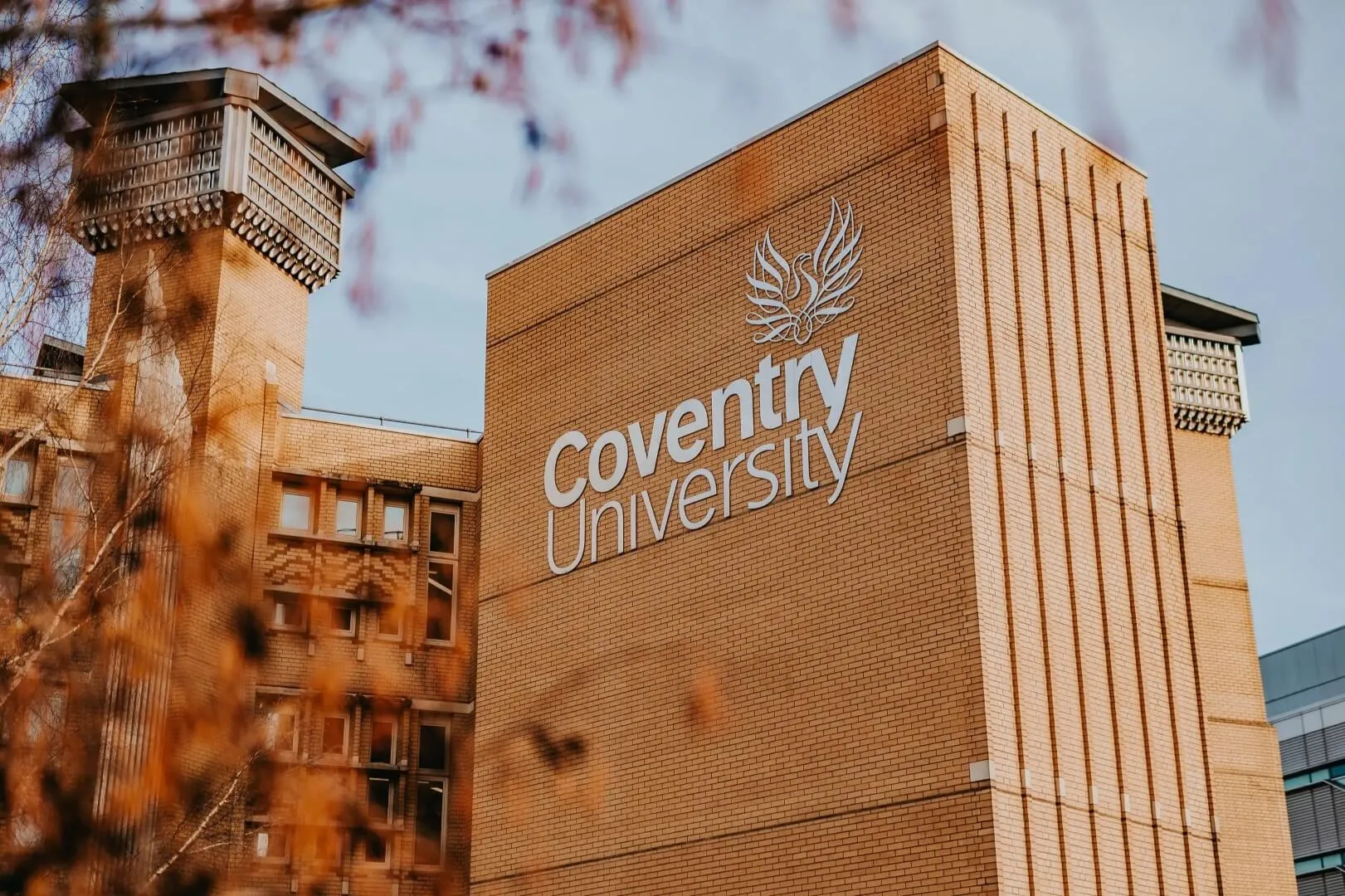 Coventry University – Provides Simulated Workspaces