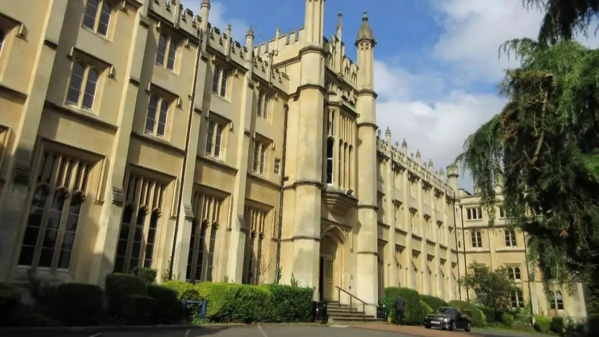 Richmond American University – UK and US Recognized Degree