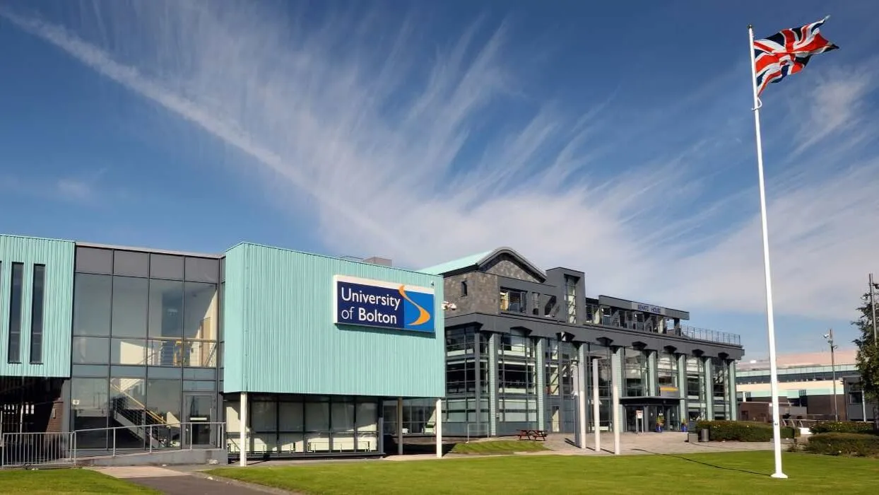 University of Bolton – Practical and Industry-Linked Learning