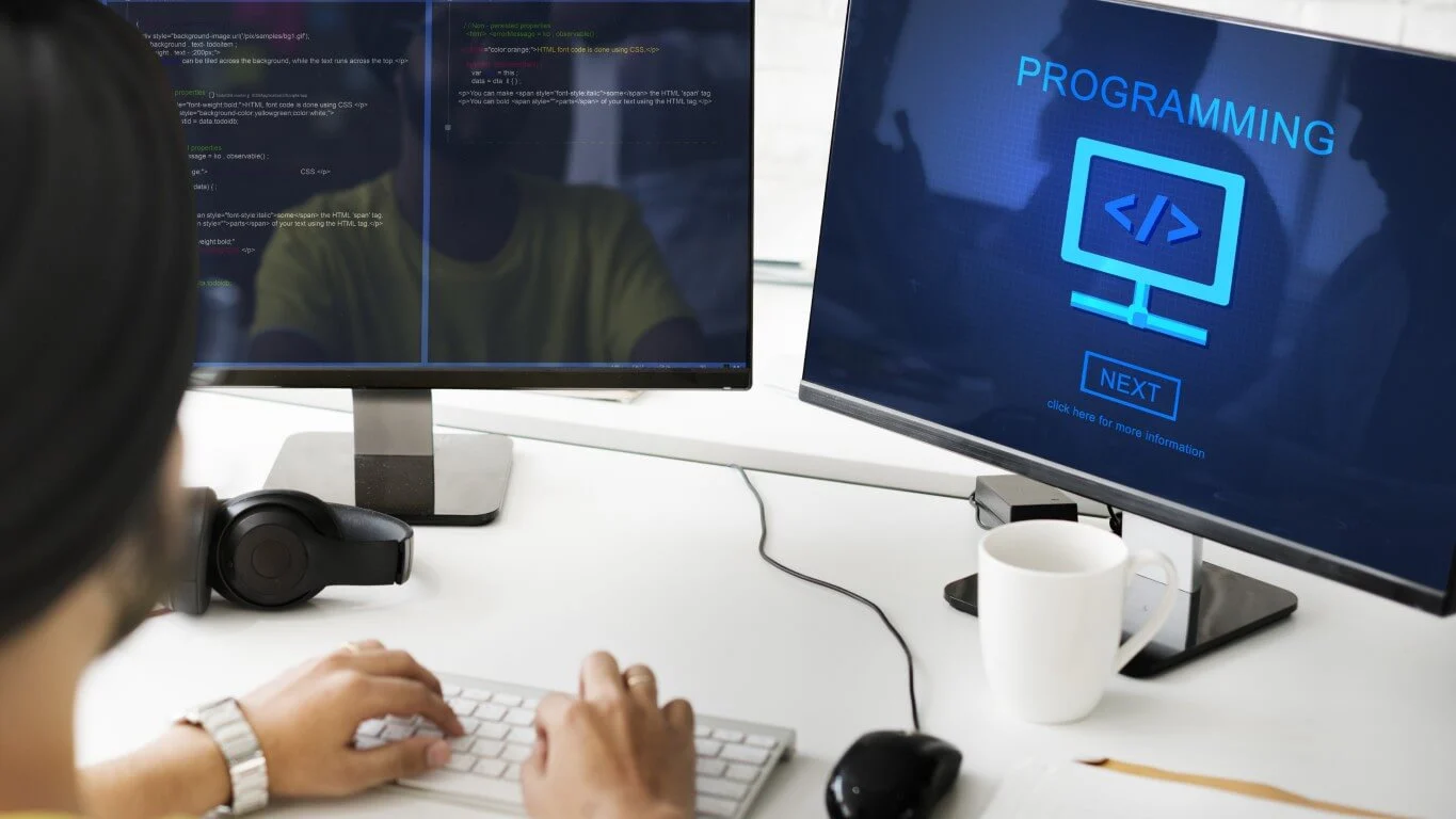Study Software Engineering Blogpost Feature Image